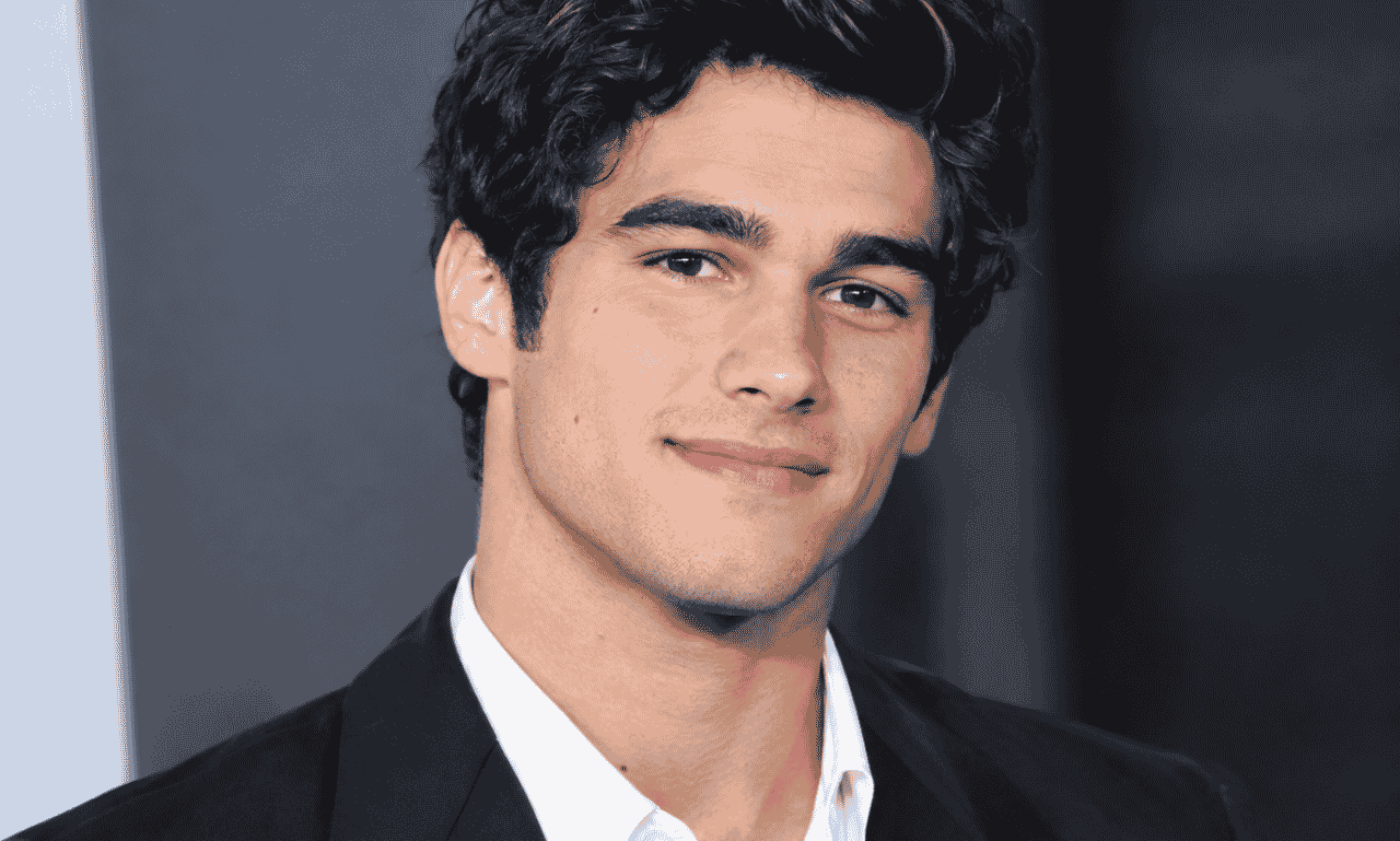 Kian William Jarrahy, son of Geena Davis, at a public event